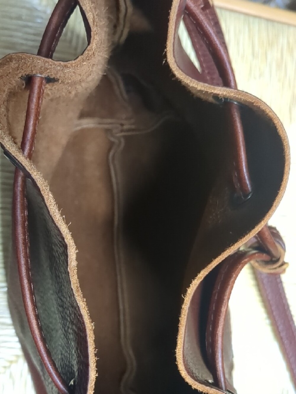 Portland Leather Goods Large Nutmeg Bucket - Picture 6 of 6
